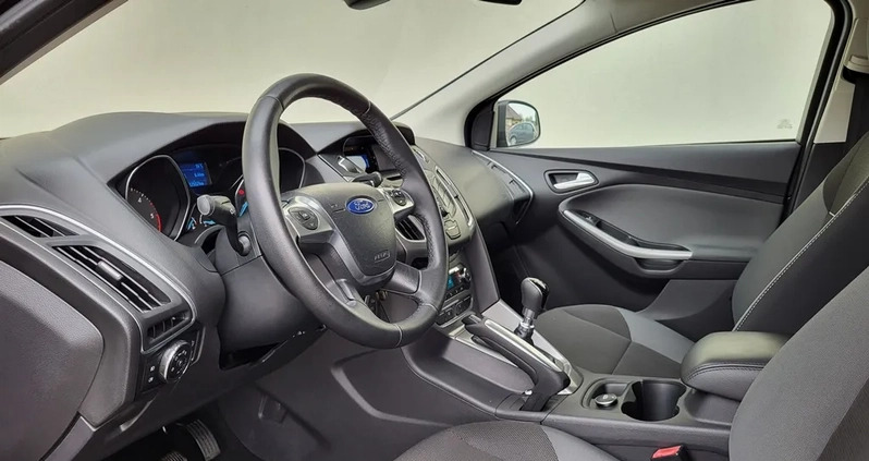 Ford Focus cena 25900 przebieg: 212000, rok produkcji 2012 z Rogoźno małe 562